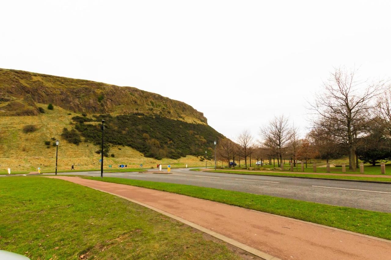 Edinburgh City Center Coady Apartment Sleeps 5 Free Car Park Space Exterior foto